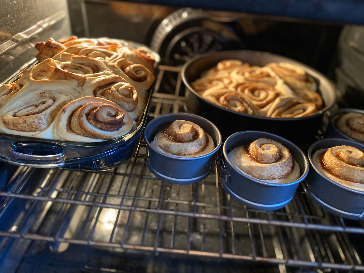 Cinnamon Squeeze Roll (Dairy-Free)